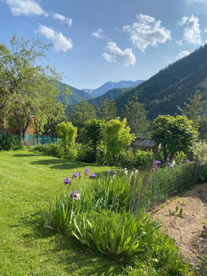 Le Chalet Des Sommets Arvieux Exteriör bild
